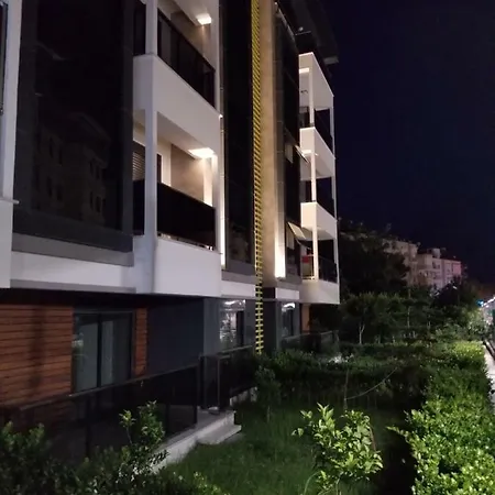 Элитная Квартира В Центре Алании 100М От Пляжа Appartamento Alanya